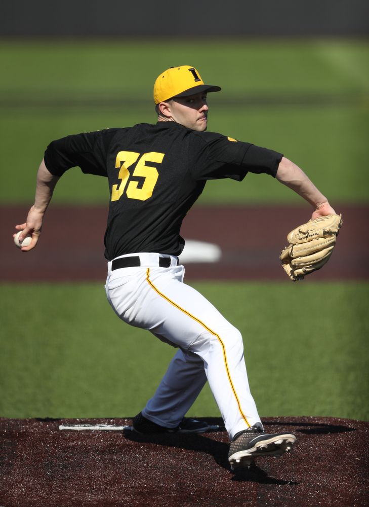 Iowa Hawkeyes Cam Baumann (35) against California State Northridge Sunday, March 17, 2019 at Duane Banks Field. (Brian Ray/hawkeyesports.com)