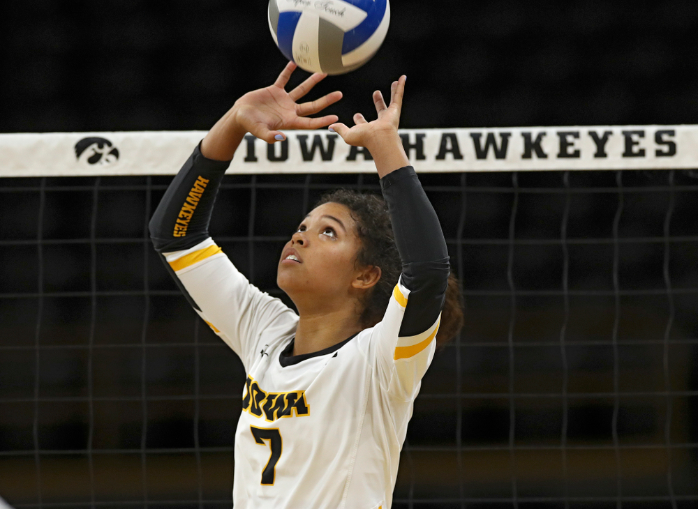 Iowa’s Brie Orr (7) sets the ball during the first set of their Big Ten/Pac-12 Challenge match against Colorado at Carver-Hawkeye Arena in Iowa City on Friday, Sep 6, 2019. (Stephen Mally/hawkeyesports.com)