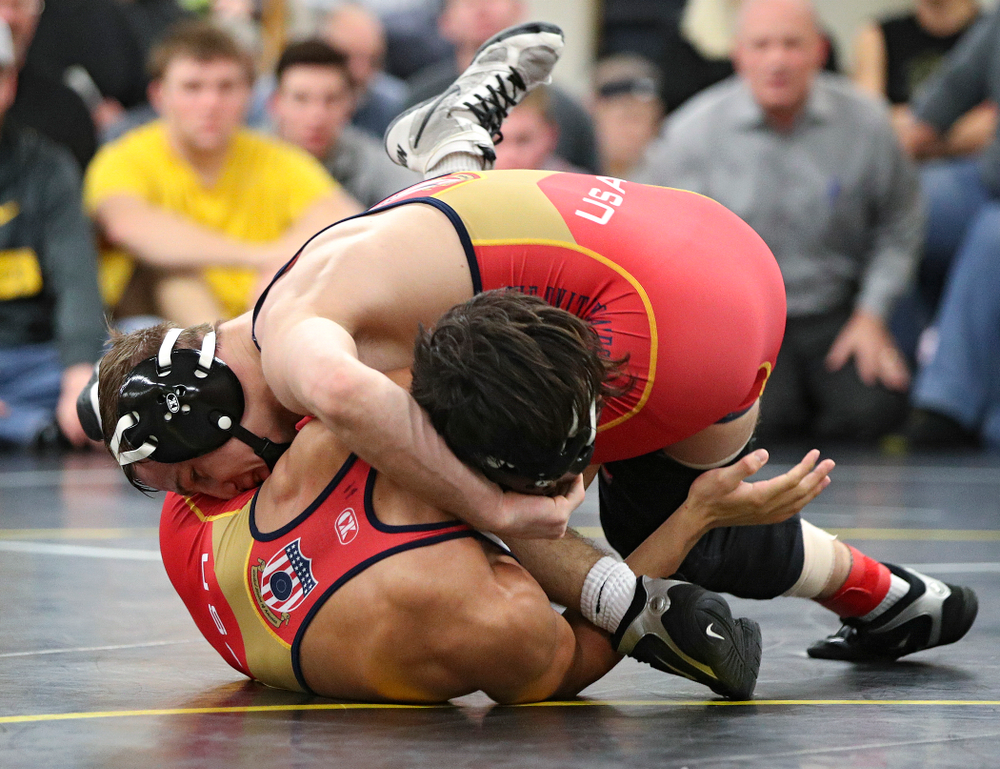 Iowa’s Spencer Lee (top) works on top of Aaron Cashman during their preseason match at the Dan Gable Wrestling Complex at Carver-Hawkeye Arena in Iowa City on Thursday, Nov 7, 2019. (Stephen Mally/hawkeyesports.com)