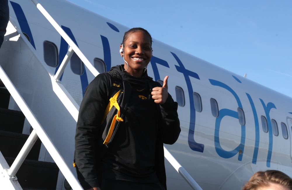Iowa Hawkeyes guard Zion Sanders (24) arrives in Greensboro, NC for the Regionals of the 2019 NCAA Women's Basketball Championships Thursday, March 28, 2019 at the Eastern Iowa Airport. (Brian Ray/hawkeyesports.com)