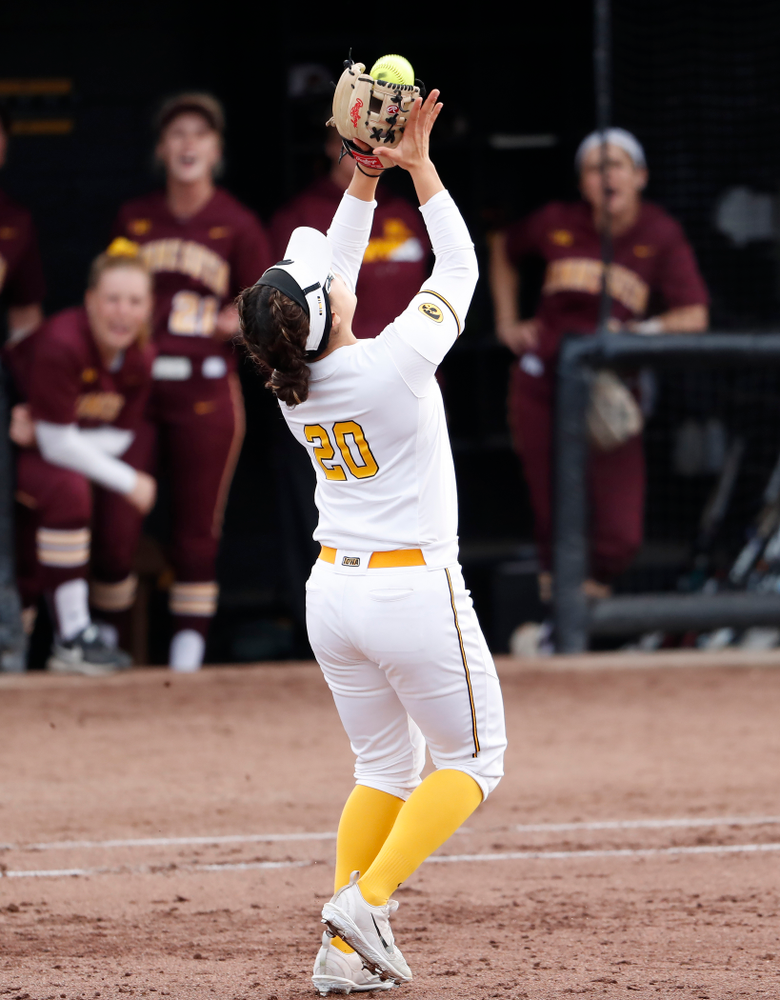 Iowa Hawkeyes infielder Daniella Ibarra (20) against the Minnesota Golden Gophers Thursday, April 12, 2018 at Bob Pearl Field. (Brian Ray/hawkeyesports.com)