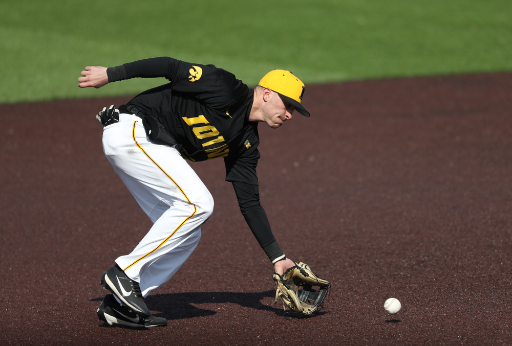 Iowa Hawkeyes Tanner Wetrich (16) against California State Northridge Sunday, March 17, 2019 at Duane Banks Field. (Brian Ray/hawkeyesports.com)