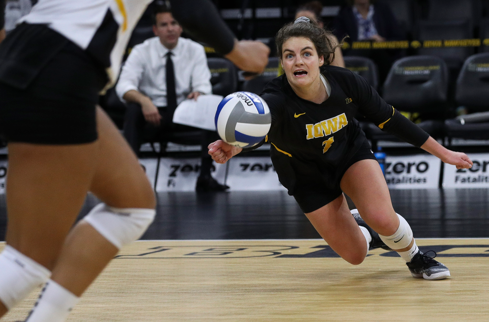 Iowa Hawkeyes defensive specialist Molly Kelly (1) digs the ball during a match against Penn State at Carver-Hawkeye Arena on November 3, 2018. (Tork Mason/hawkeyesports.com)