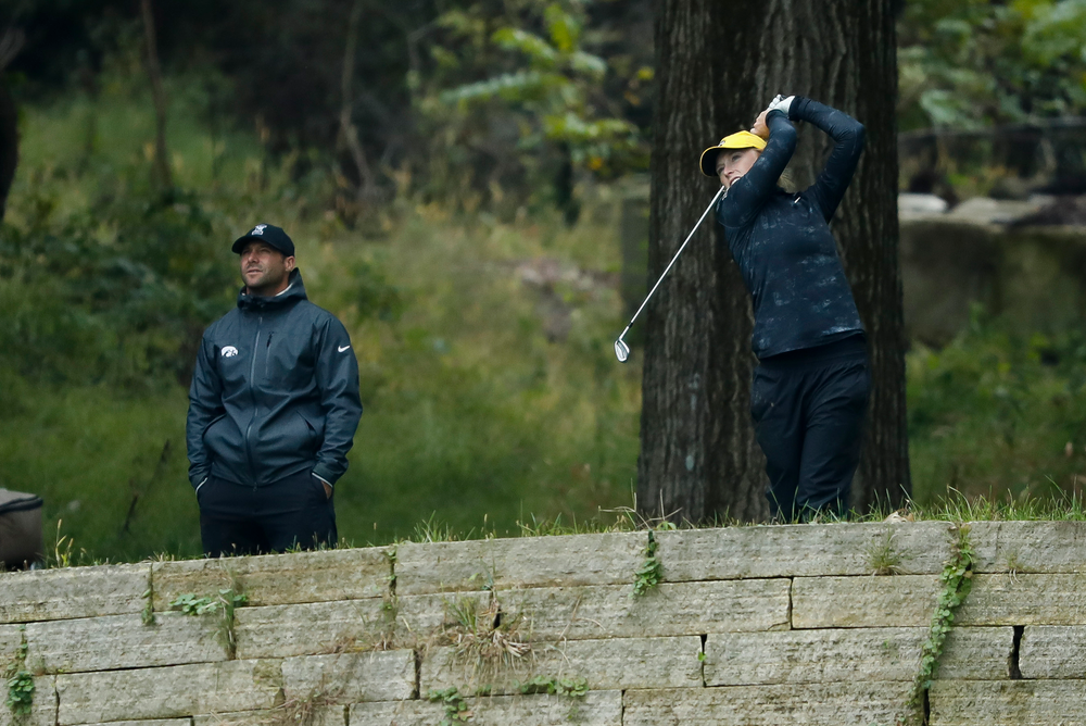 Iowa's Kristin Glesne tees off during the final round of the Diane Thomason Invitational at Finkbine Golf Course on September 30, 2018. (Tork Mason/hawkeyesports.com)