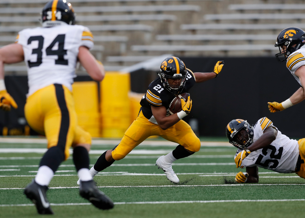Iowa Hawkeyes running back Ivory Kelly-Martin (21) during the final spring practice Friday, April 20, 2018 at Kinnick Stadium. (Brian Ray/hawkeyesports.com)
