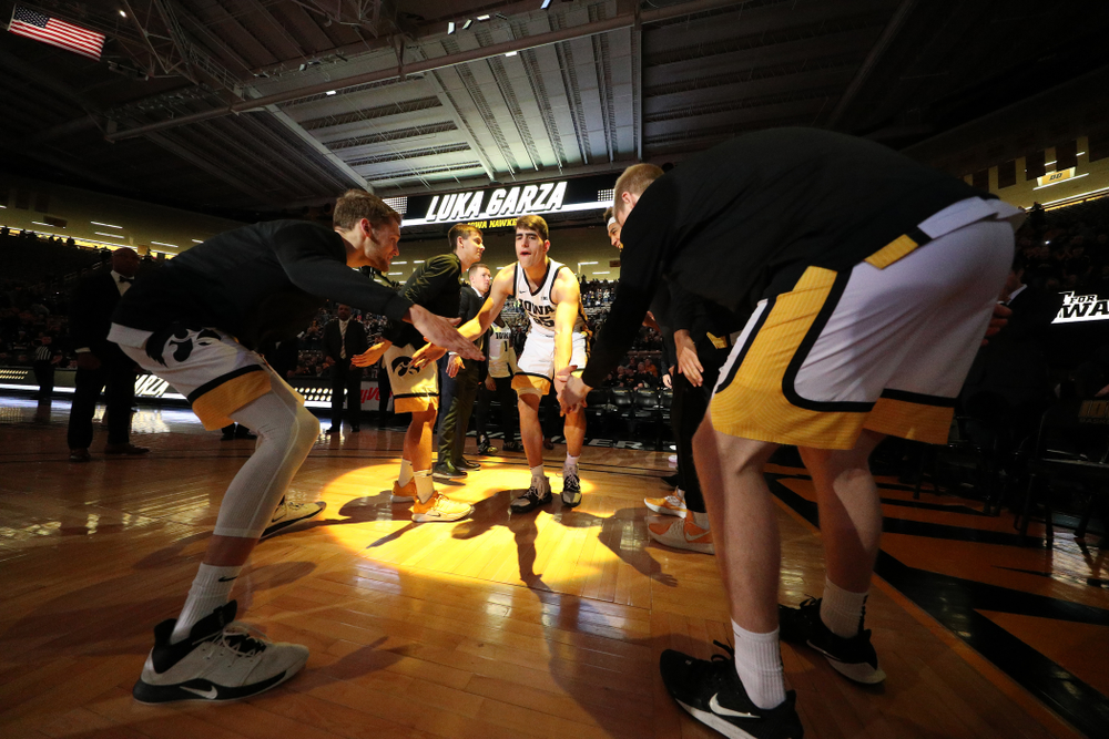 Iowa Hawkeyes forward Luka Garza (55) against Oral Roberts Friday, November 15, 2019 at Carver-Hawkeye Arena. (Brian Ray/hawkeyesports.com)