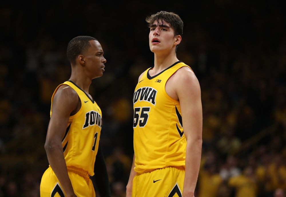 Iowa Hawkeyes forward Luka Garza (55) against the Wisconsin Badgers Friday, November 30, 2018 at Carver-Hawkeye Arena. (Brian Ray/hawkeyesports.com)