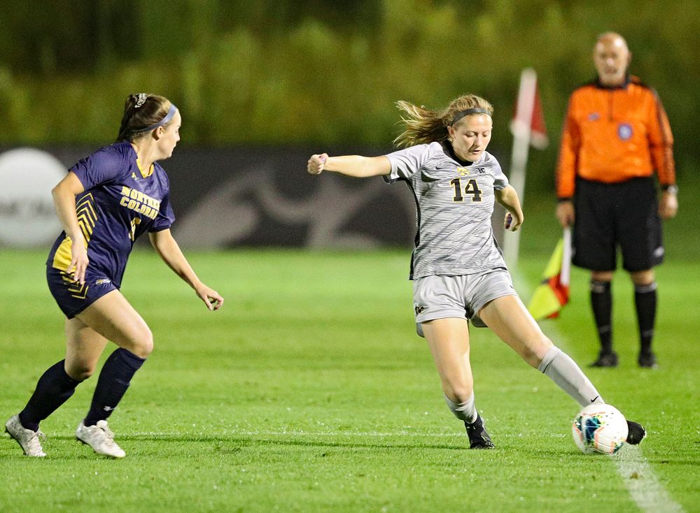 Iowa defender Leah Moss (14) passes during the second half of their match at the Iowa Soccer Complex in Iowa City on Friday, Sep 13, 2019. (Stephen Mally/hawkeyesports.com)