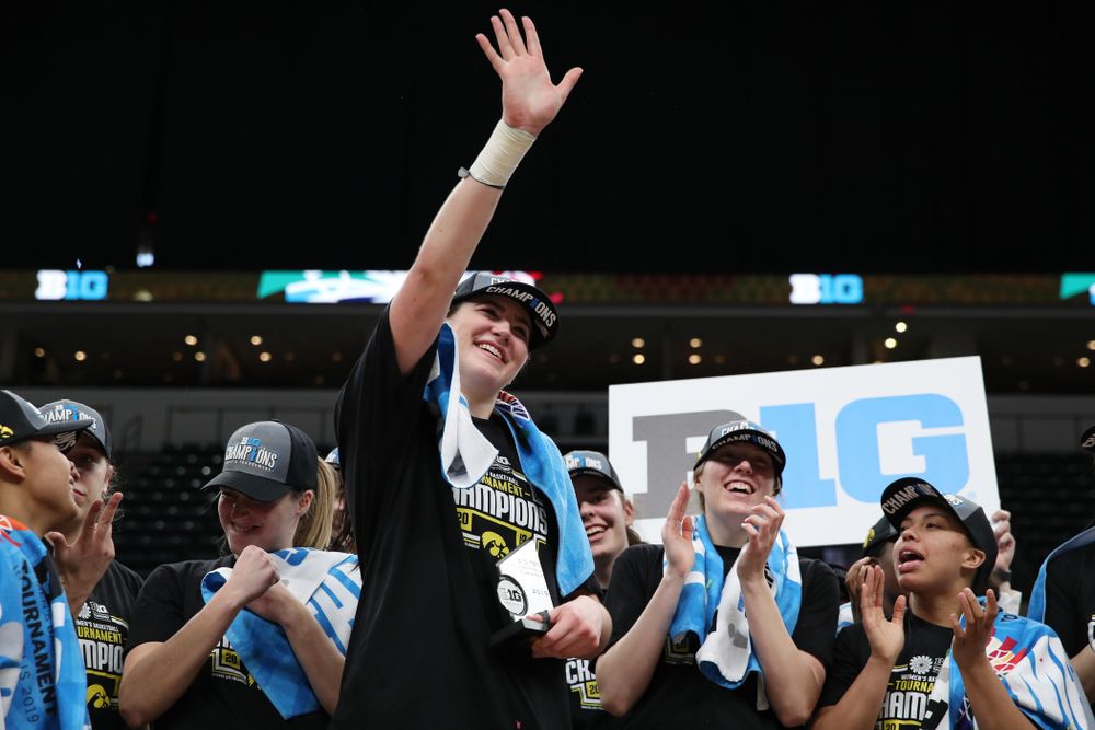 Iowa Hawkeyes forward Megan Gustafson (10) receives the Most Outstanding Player Award following their win against the Maryland Terrapins Sunday, March 10, 2019 at Bankers Life Fieldhouse in Indianapolis, Ind. (Brian Ray/hawkeyesports.com)