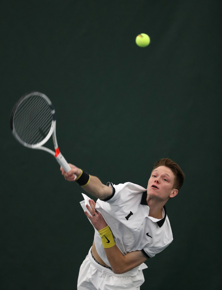 Iowa's Jason Kerst against North Dakota Friday, January 25, 2019 at the Hawkeye Tennis and Recreation Complex. (Brian Ray/hawkeyesports.com)