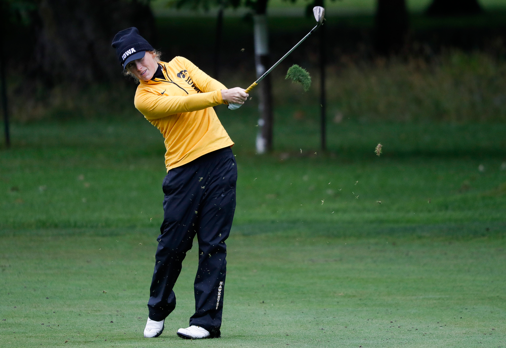 Iowa's Kristin Glesne hits an approach shot during the Diane Thomason Invitational at Finkbine Golf Course on September 29, 2018. (Tork Mason/hawkeyesports.com)