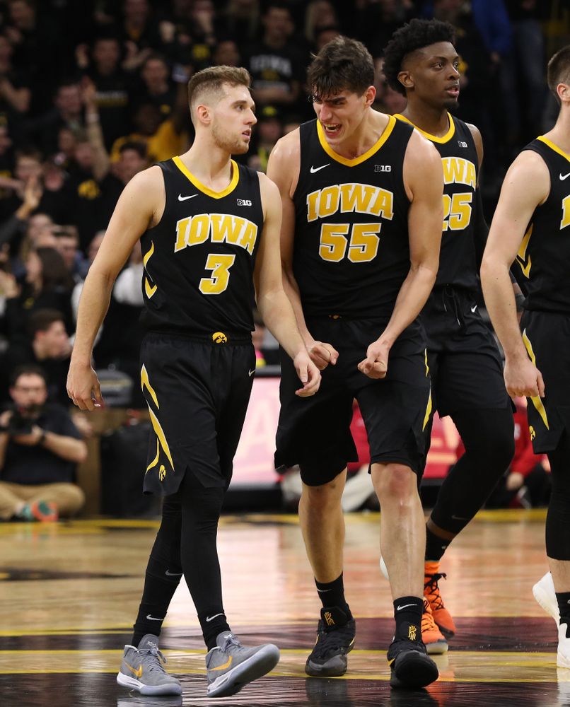 Iowa Hawkeyes guard Jordan Bohannon (3) and forward Luka Garza (55) against the Indiana Hoosiers Friday, February 22, 2019 at Carver-Hawkeye Arena. (Brian Ray/hawkeyesports.com)