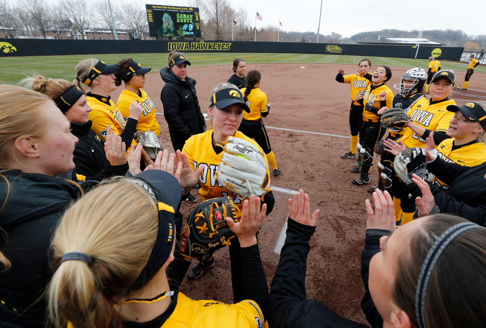 Iowa Hawkeyes outfielder Allie Wood (17) against UW Green Bay Tuesday, March 27, 2018 at Bob Pearl Field. (Brian Ray/hawkeyesports.com)