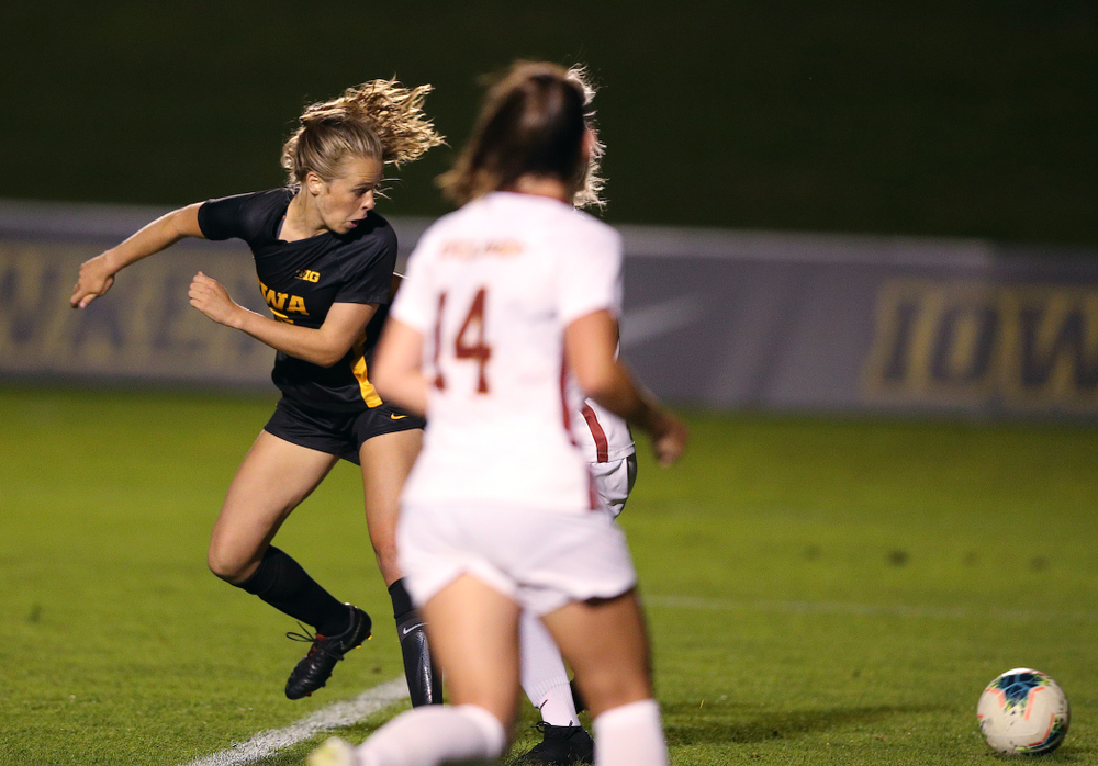 Iowa Hawkeyes forward Jenny Cape (19) scores during a 2-1 victory over the Iowa State Cyclones Thursday, August 29, 2019 in the Iowa Corn Cy-Hawk series at the Iowa Soccer Complex. (Brian Ray/hawkeyesports.com)