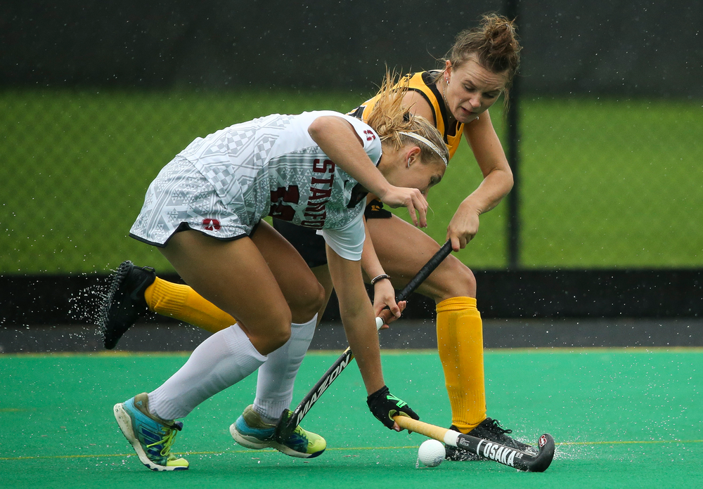 Iowa Hawkeyes forward Madeleine Murphy (26) fights for possession during a game against Stanford at Grant Field on October 7, 2018. (Tork Mason/hawkeyesports.com)