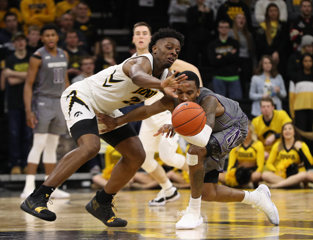 Iowa Hawkeyes forward Tyler Cook (25) against the Northwestern Wildcats Sunday, February 10, 2019 at Carver-Hawkeye Arena. (Brian Ray/hawkeyesports.com)