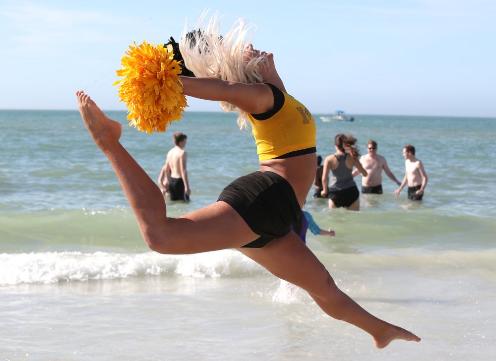 The Iowa Dance Team during the Outback Bowl Beach Day Sunday, December 30, 2018 at Clearwater Beach. (Brian Ray/hawkeyesports.com)