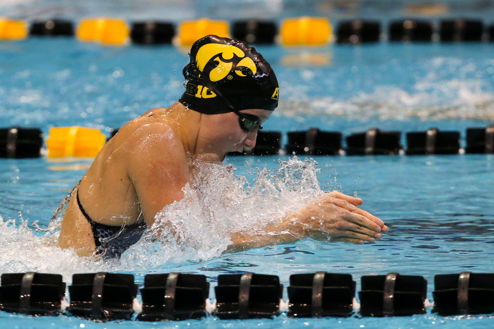 Iowa’s Aleksandra Olesiak during Iowa swim and dive vs Minnesota on Saturday, October 26, 2019 at the Campus Wellness and Recreation Center. (Lily Smith/hawkeyesports.com)
