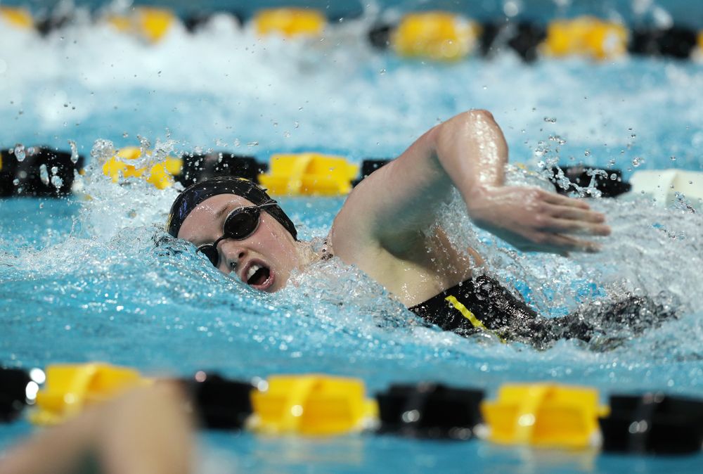 Iowa's Kelsey Drake swims the 200 yard Individual Medley Thursday, November 15, 2018 during the 2018 Hawkeye Invitational at the Campus Recreation and Wellness Center. (Brian Ray/hawkeyesports.com)