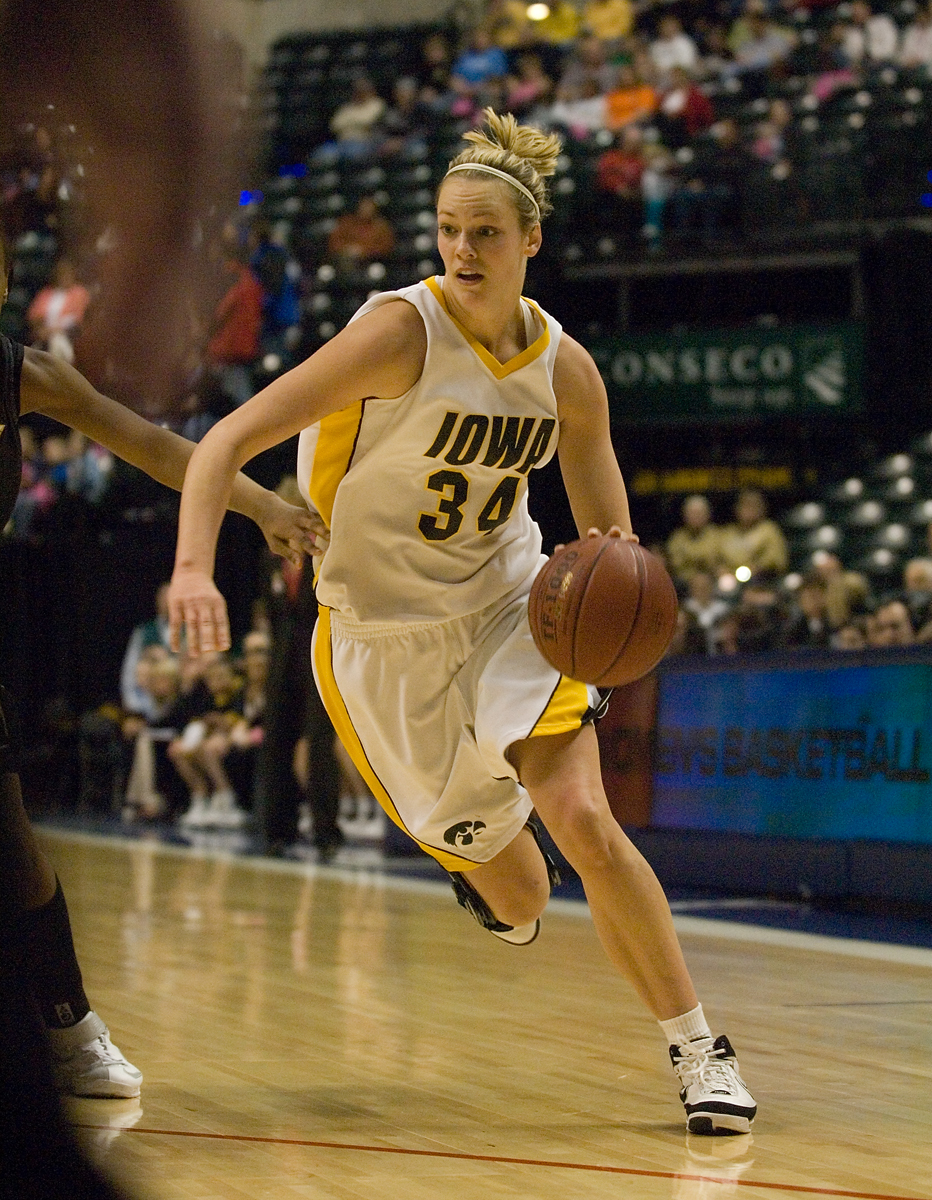 Women S Basketball Vs Purdue Big Ten Tournament University Of