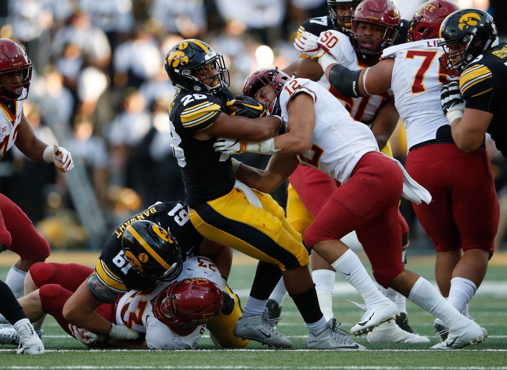 Iowa Hawkeyes running back Toren Young (28) against the Iowa State Cyclones Saturday, September 8, 2018 at Kinnick Stadium. (Brian Ray/hawkeyesports.com)