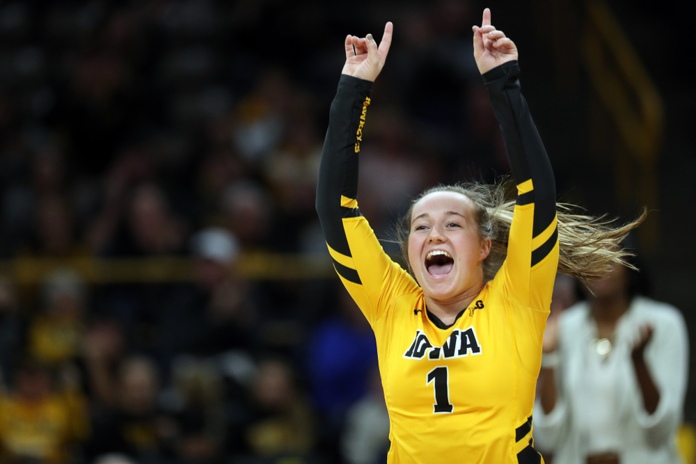 Iowa Hawkeyes defensive specialist Joslyn Boyer (1) against the Rutgers Scarlet Knights Saturday, November 2, 2019 at Carver-Hawkeye Arena. (Brian Ray/hawkeyesports.com)