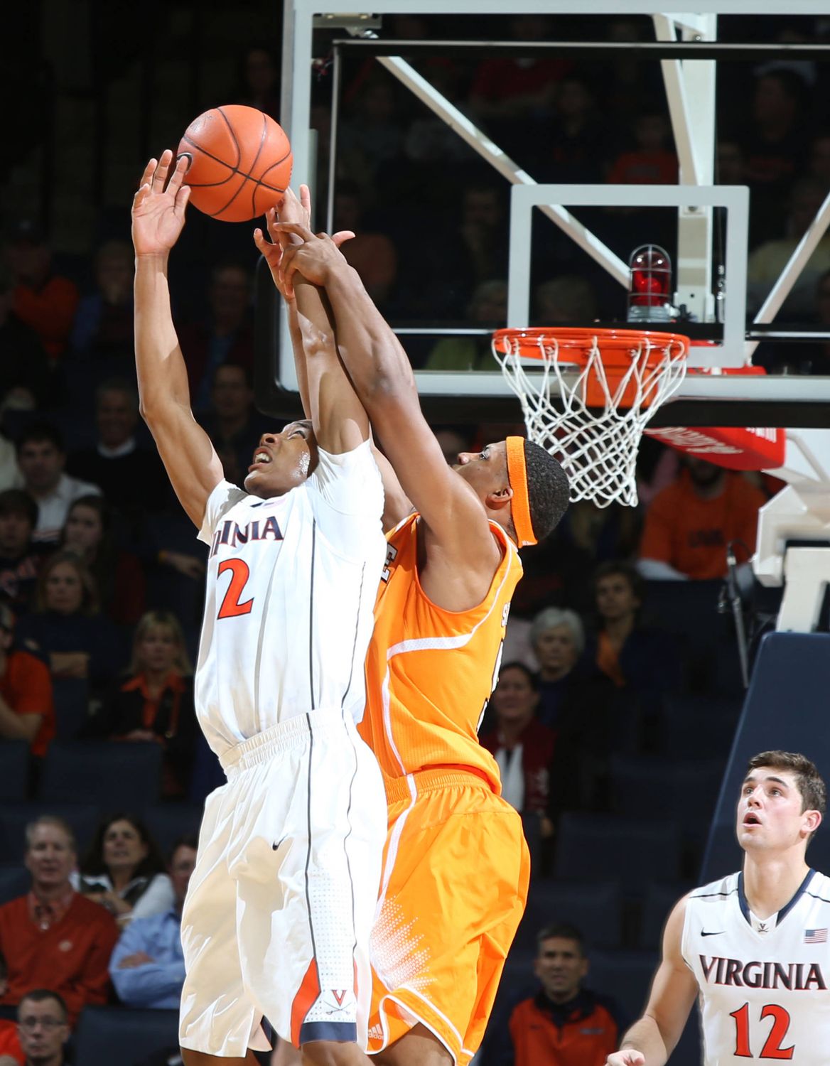 Men's Basketball vs. Tennessee (by Matt Riley) - Virginia Cavaliers Official Athletic Site