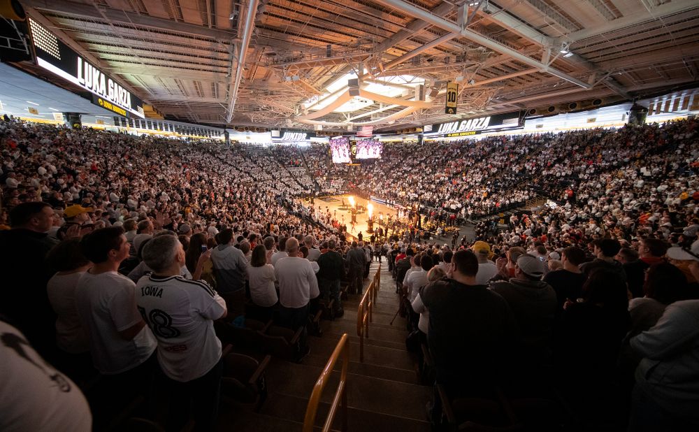 Fans cheer before the game at Carver-Hawkeye Arena in Iowa City on Sunday, February 2, 2020. (Stephen Mally/hawkeyesports.com)