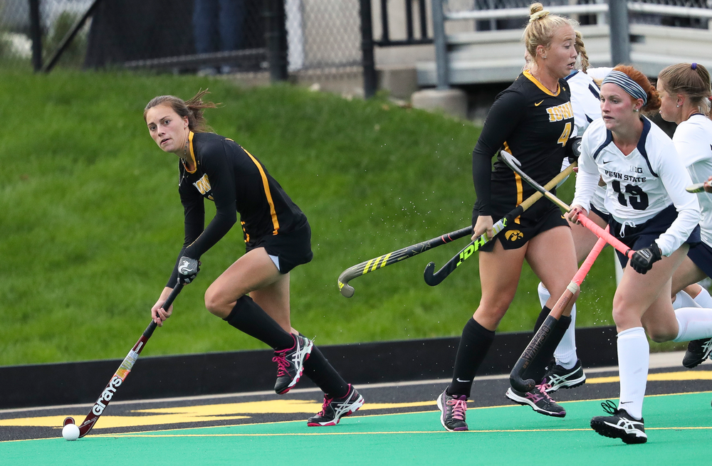 Iowa Hawkeyes defender Isabella Brown (10) dribbles the ball during a game against No. 6 Penn State at Grant Field on October 12, 2018. (Tork Mason/hawkeyesports.com)