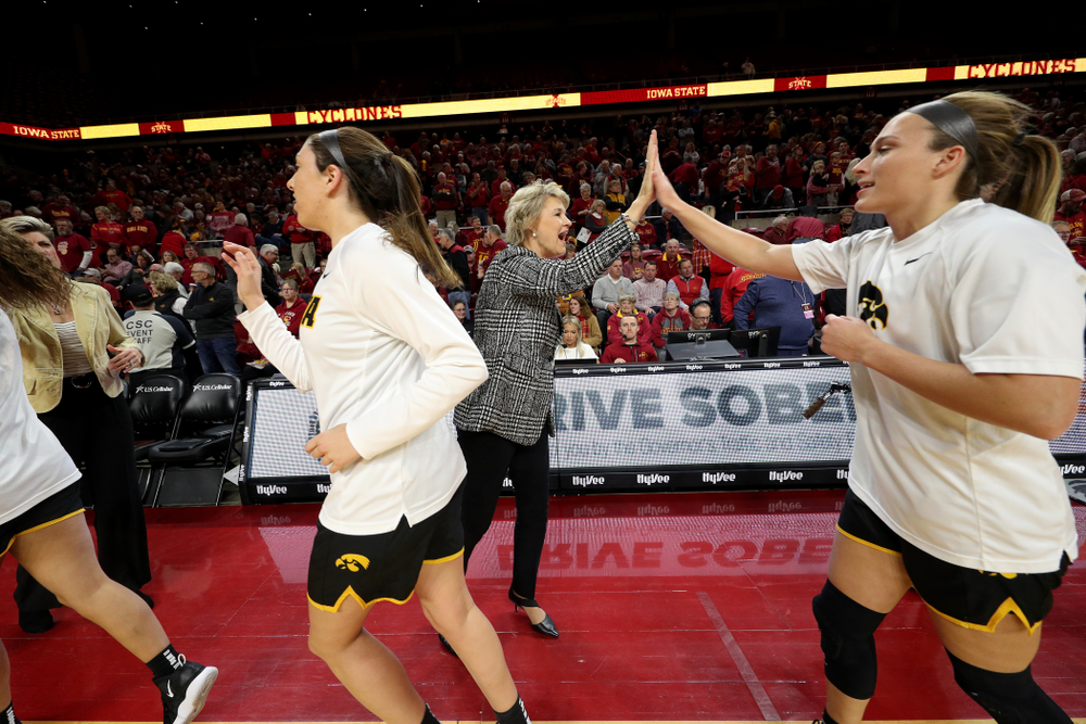 Iowa Hawkeyes head coach Lisa Bluder against the Iowa State Cyclones Wednesday, December 11, 2019 at Hilton Coliseum in Ames, Iowa(Brian Ray/hawkeyesports.com)