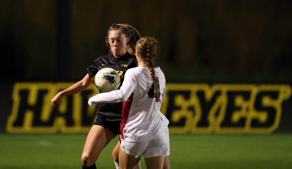 Iowa Hawkeyes forward Skylar Alward (7) against the Nebraska Cornhuskers Thursday, October 3, 2019 at the Iowa Soccer Complex. (Brian Ray/hawkeyesports.com)