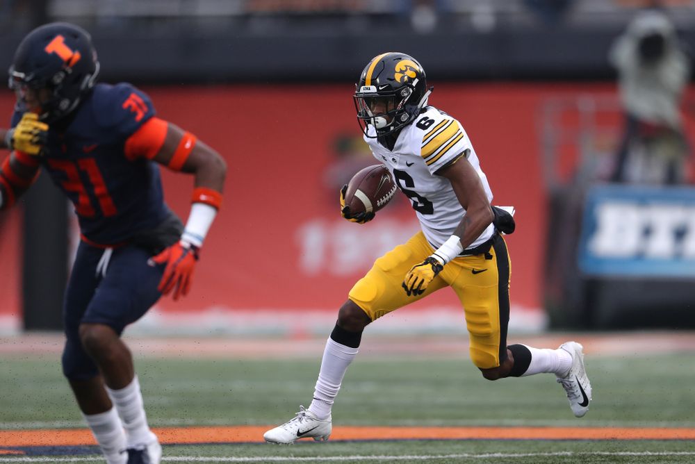 Iowa Hawkeyes wide receiver Ihmir Smith-Marsette (6) against the Illinois Fighting Illini Saturday, November 17, 2018 at Memorial Stadium in Champaign, Ill. (Brian Ray/hawkeyesports.com)