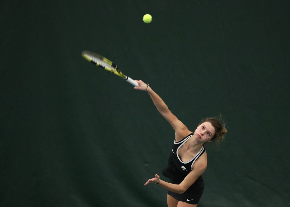 Iowa's Cloe Ruette against the Penn State Nittany Lions Sunday, February 24, 2019 at the Hawkeye Tennis and Recreation Complex. (Brian Ray/hawkeyesports.com)