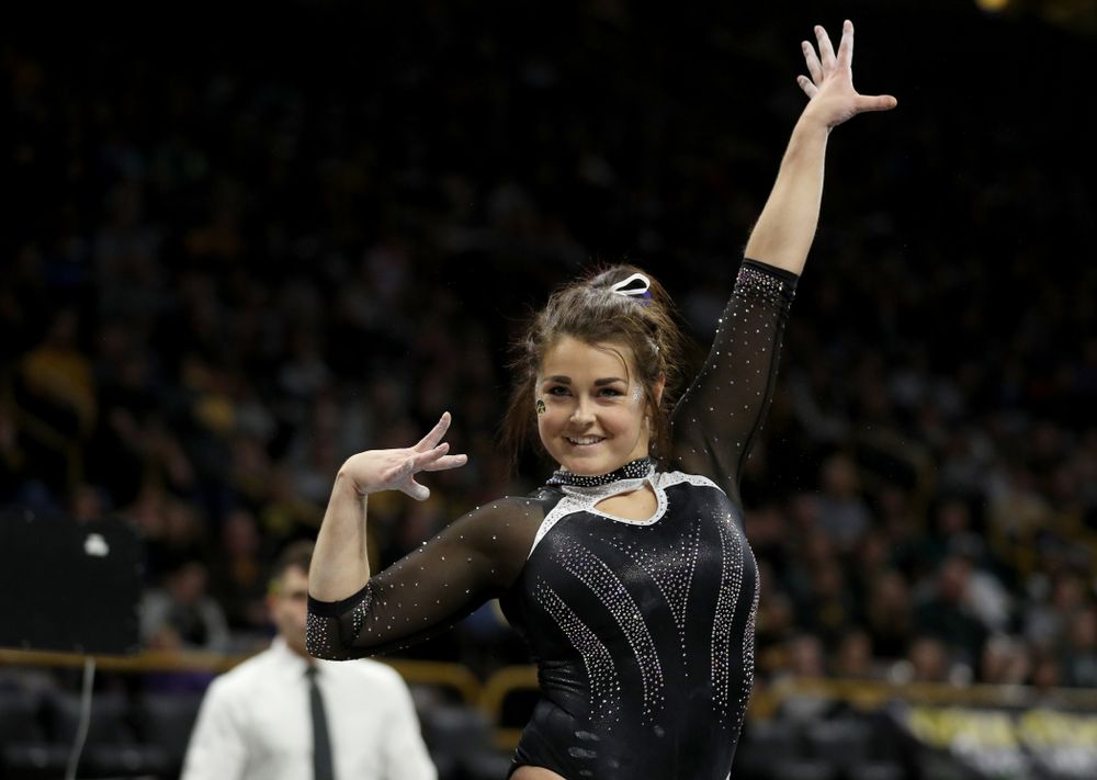Iowa’s Erin Castle competes on the floor against Michigan State Saturday, February 1, 2020 at Carver-Hawkeye Arena. (Brian Ray/hawkeyesports.com)