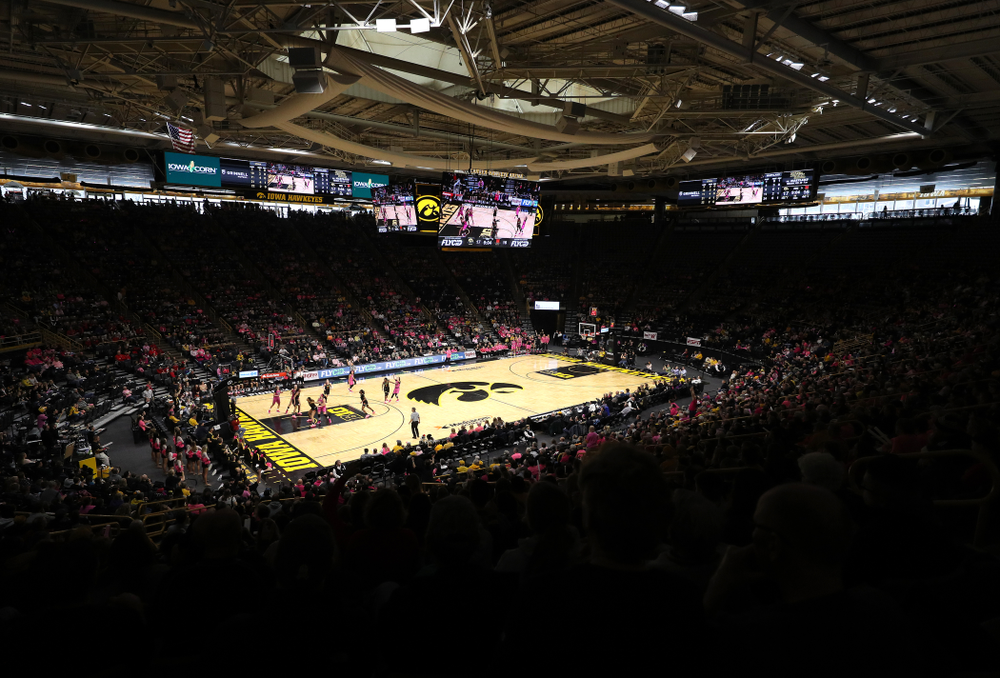 The Iowa Hawkeyes against the seventh ranked Maryland Terrapins Sunday, February 17, 2019 at Carver-Hawkeye Arena. (Brian Ray/hawkeyesports.com)