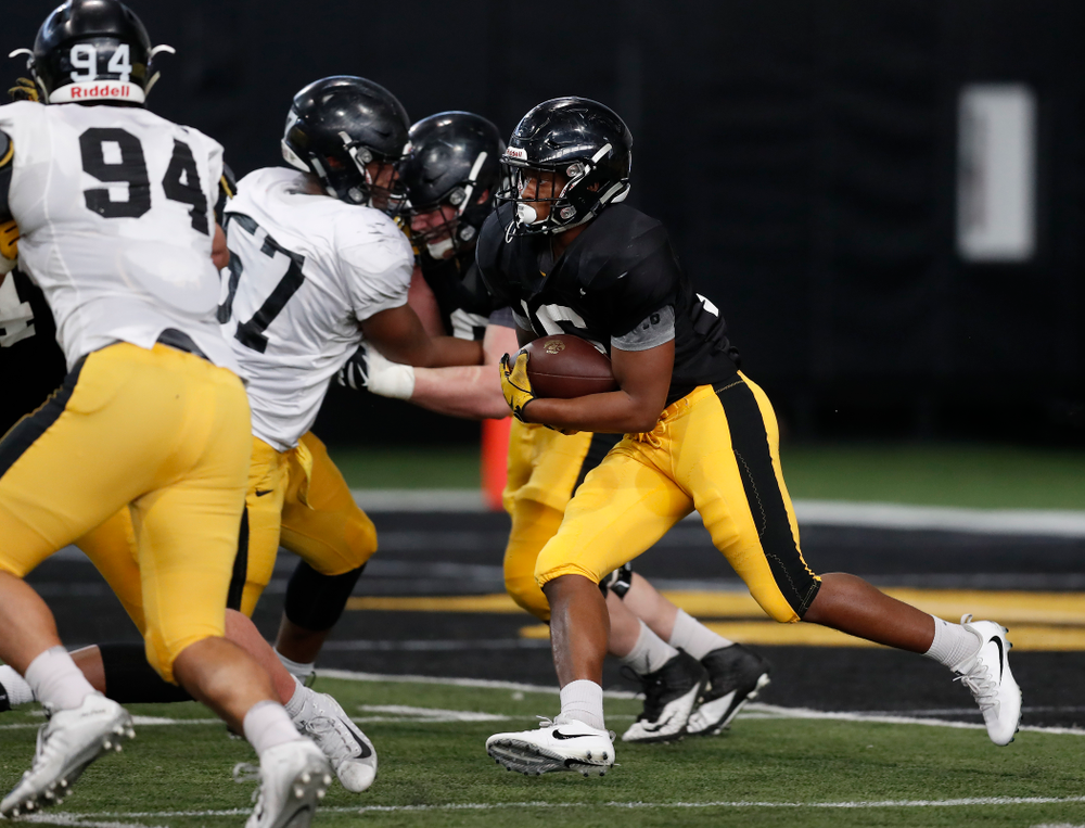 Iowa Hawkeyes running back Kyshaun Bryan (16)
during spring practice Wednesday, March 28, 2018 at the Hansen Football Performance Center. (Brian Ray/hawkeyesports.com)