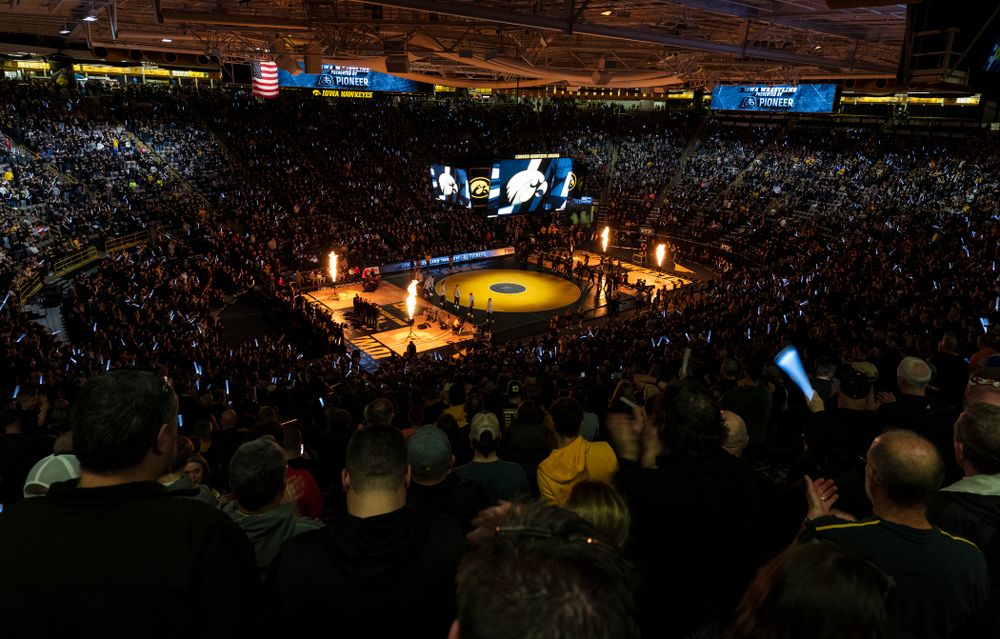 The Iowa Hawkeyes wrestle Ohio State Friday, January 24, 2020 at Carver-Hawkeye Arena. (Brian Ray/hawkeyesports.com)
