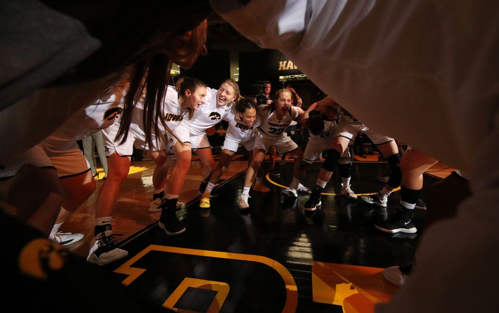 The Iowa Hawkeyes before their game against the Rutgers Scarlet Knights Wednesday, January 23, 2019 at Carver-Hawkeye Arena. (Brian Ray/hawkeyesports.com)