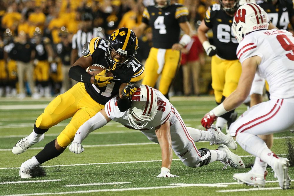 Iowa Hawkeyes running back Ivory Kelly-Martin (21) runs the ball during a game against Wisconsin at Kinnick Stadium on September 22, 2018. (Tork Mason/hawkeyesports.com)