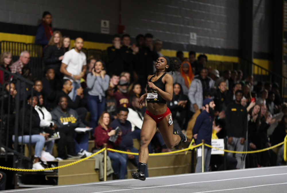 Former Hawkeye Brittany Brown runs the 300 meter premier during the 2019 Larry Wieczorek Invitational Friday, January 18, 2019 at the Hawkeye Tennis and Recreation Center. (Brian Ray/hawkeyesports.com)