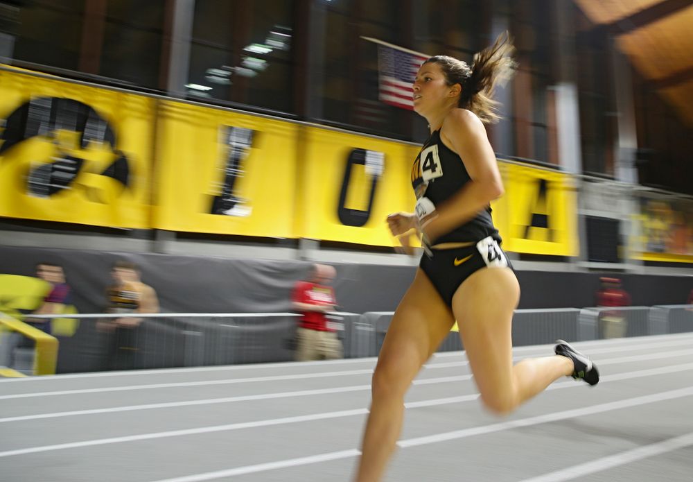 Iowa’s Taylor Arco runs the women’s 1000 meter run event during the Larry Wieczorek Invitational at the Recreation Building in Iowa City on Friday, January 17, 2020. (Stephen Mally/hawkeyesports.com)