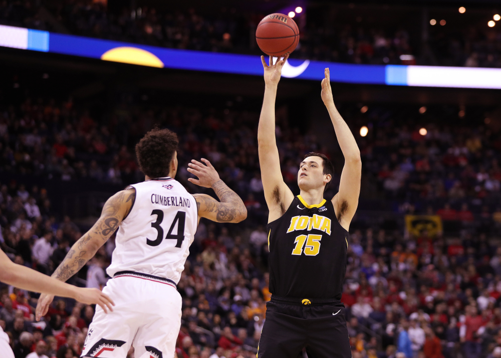 Iowa Hawkeyes forward Ryan Kriener (15) against the Cincinnati Bearcats in the first round of the 2019 NCAA Men's Basketball Tournament Friday, March 22, 2019 at Nationwide Arena in Columbus, Ohio. (Brian Ray/hawkeyesports.com)