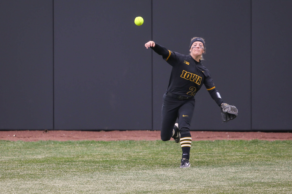 Iowa's Havyn Monteer (21) at game 2 vs Northwestern on Saturday, March 30, 2019 at Bob Pearl Field. (Lily Smith/hawkeyesports.com)
