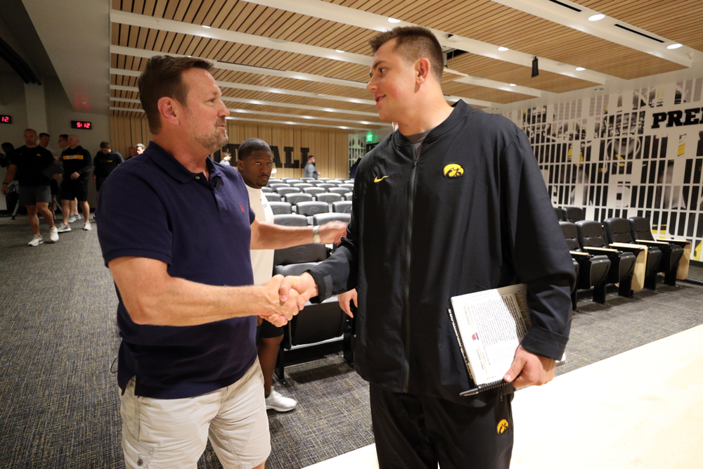 Former University of Iowa defensive back and Oklahoma Head Coach Bob Stoops addresses the Hawkeye Football team as the honorary captain for their game against Miami, Ohio Friday, August 30, 2019 at the Hansen Football Performance Center. (Brian Ray/hawkeyesports.com)