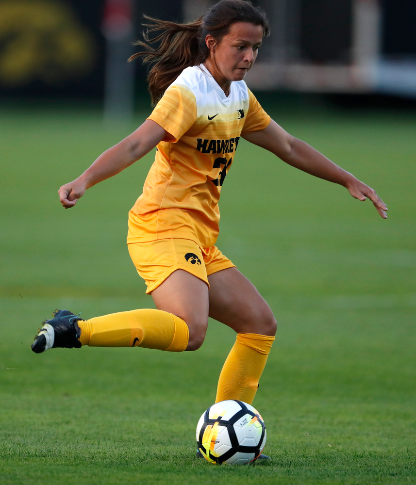 Iowa Hawkeyes Emma Tokuyama (21) against the Missouri Tigers Friday, August 17, 2018 at the Iowa Soccer Complex. (Brian Ray/hawkeyesports.com)