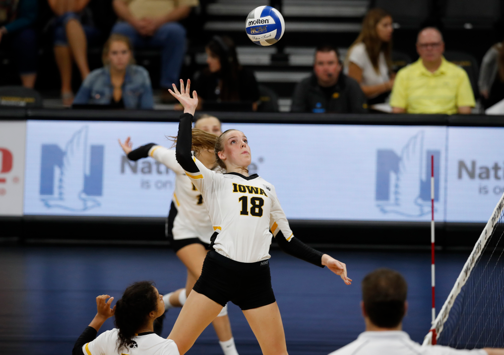 Iowa Hawkeyes middle blocker Hannah Clayton (18) against Eastern Illinois Sunday, September 9, 2018 at Carver-Hawkeye Arena. (Brian Ray/hawkeyesports.com)