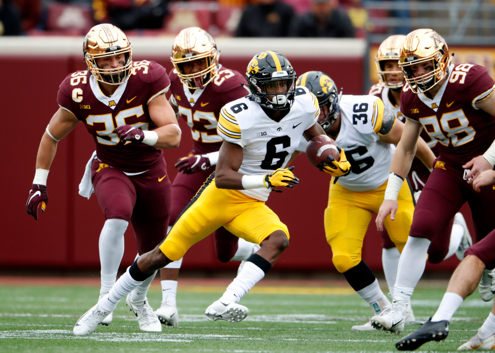 Iowa Hawkeyes wide receiver Ihmir Smith-Marsette (6) returns a kick against the Minnesota Golden Gophers Saturday, October 6, 2018 at TCF Bank Stadium. (Brian Ray/hawkeyesports.com)