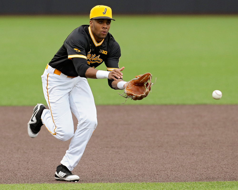 Iowa Hawkeyes third baseman Lorenzo Elion (1) fields a ground ball during the fourth inning of their game against Illinois State at Duane Banks Field in Iowa City on Wednesday, Apr. 3, 2019. (Stephen Mally/hawkeyesports.com)