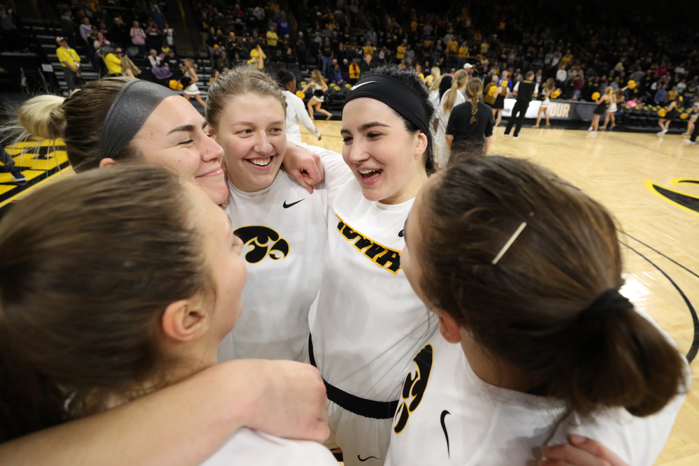 Iowa Hawkeyes forward Megan Gustafson (10), forward/center Monika Czinano (25), forward Hannah Stewart (21), forward Amanda Ollinger (43), and forward/center Paula Valino Ramos (31) against the Illinois Fighting Illini Thursday, February 14, 2019 at Carver-Hawkeye Arena. (Brian Ray/hawkeyesports.com)