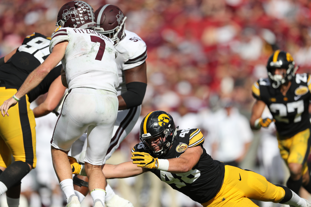 Iowa Hawkeyes linebacker Jack Hockaday (48) during the Outback Bowl Tuesday, January 1, 2019 at Raymond James Stadium in Tampa, FL. (Brian Ray/hawkeyesports.com)